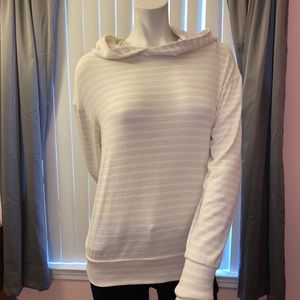 New Women’s Hooded Sweatshirt